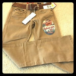 🎃 Brand new union bay pants with belt